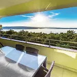 Awesome Home In Crikvenica *